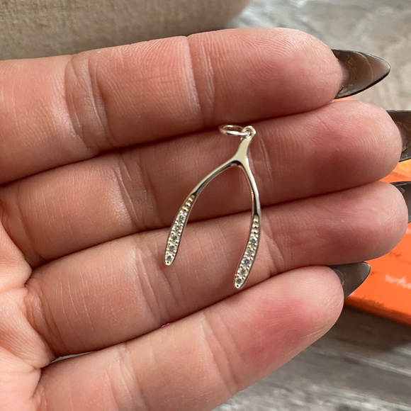 STELLA & DOT- Wishbone Charm - Picture 4 of 6